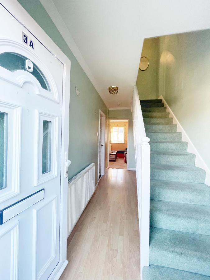 그레이브젠드 3 Bed Duplex Flat, Free Wifi & Netflix, Ideal For Contractors 아파트 외부 사진